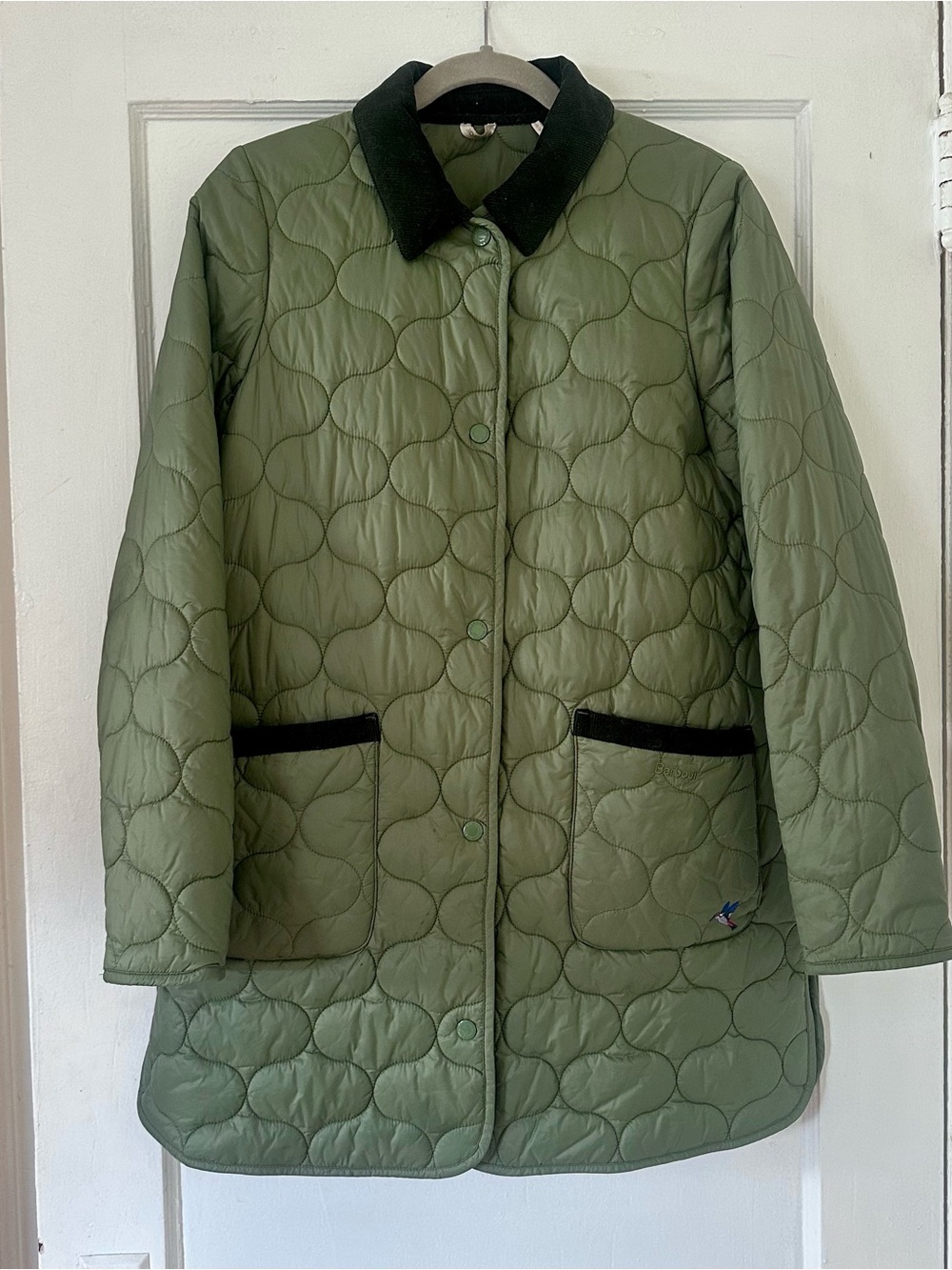 Barbour Quilted Barn Coat Green Jacket Women’s size 6 / S-M - Picture 2 of 6